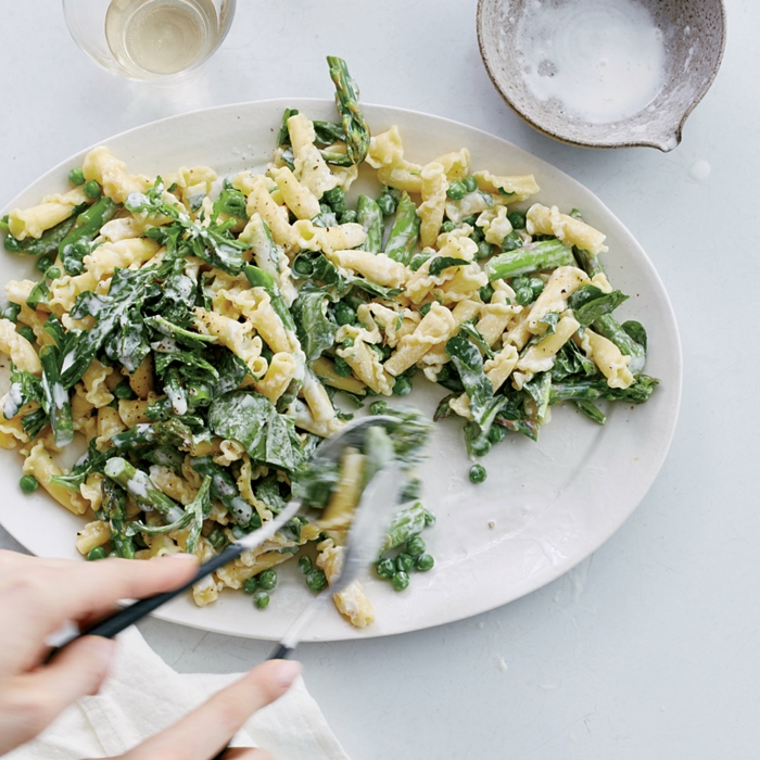 ensalada verde con pasta, ideas de recetas caseras faciles y rapidas, fotos de ensaladas saludables y nutritivas en fotos 