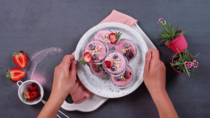magdalenas congeladas con skyr copos de avena arandanos fresas ideas de recetas caseras faciles de hacer en casa