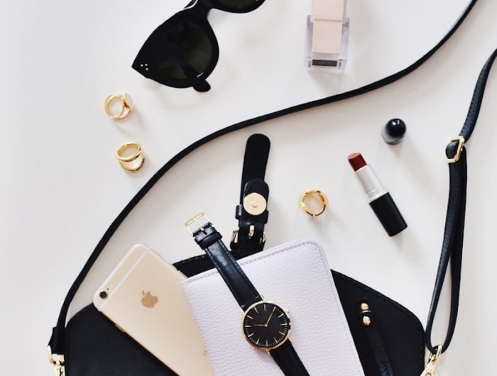 Los imprescindibles de farmacia para llevar en tu neceser