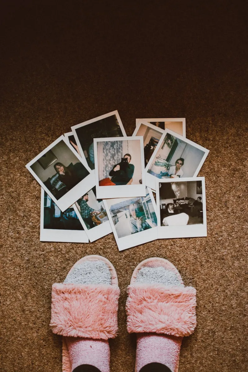 zapatillas de estar por casa en rosa con recuerdos en fotos